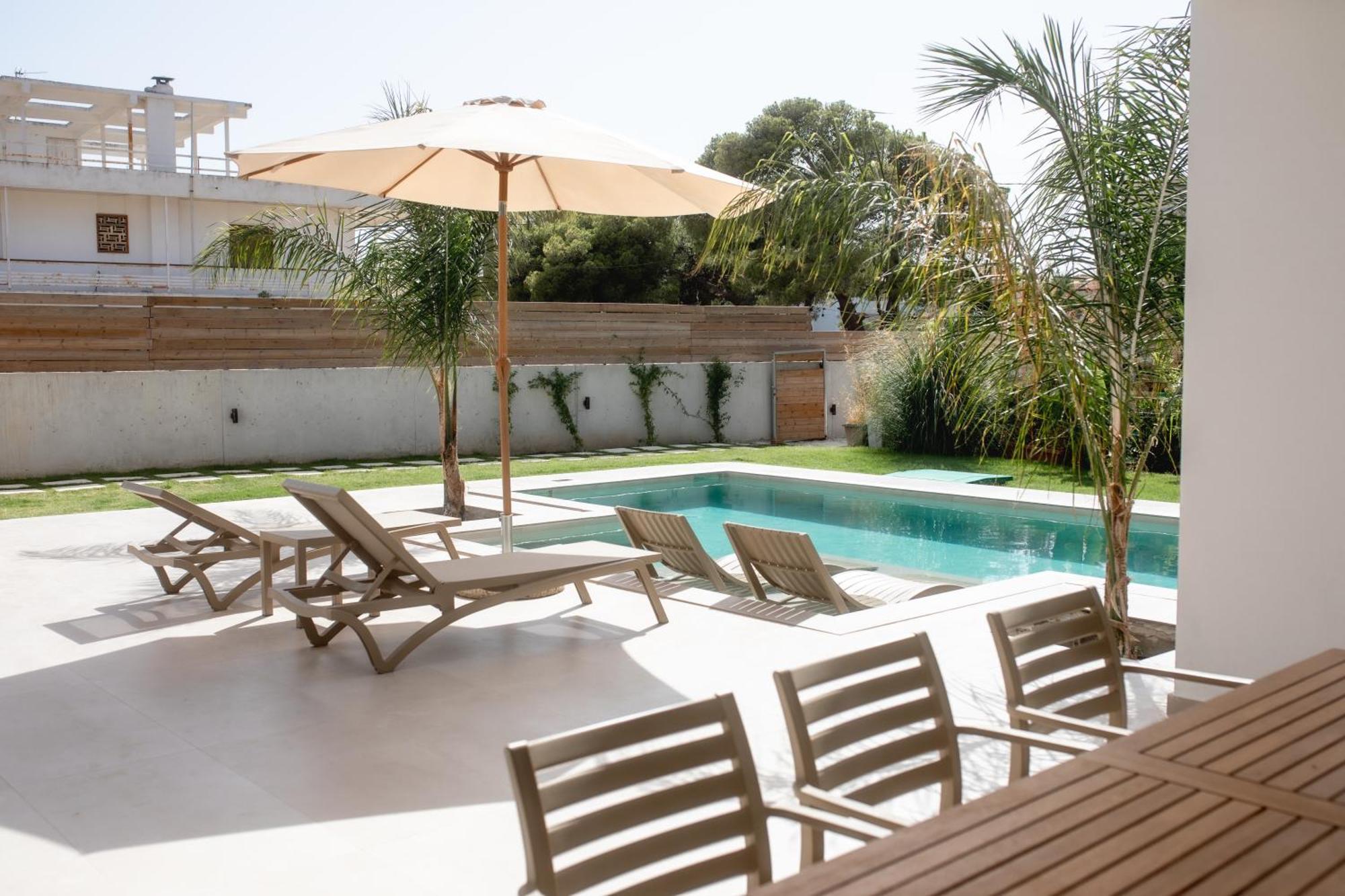 Villa Kala Loutraki - Private Pool & Sauna I Beach Exterior photo