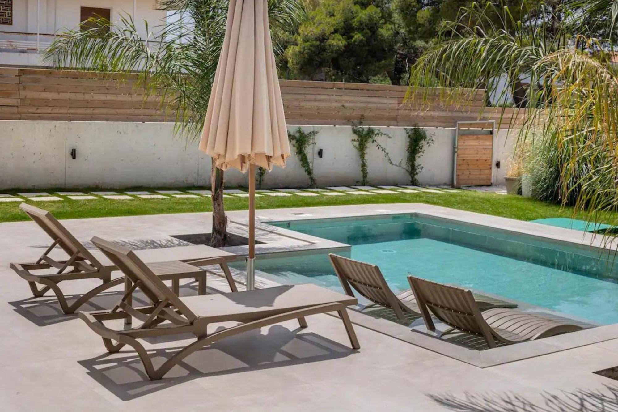 Villa Kala Loutraki - Private Pool & Sauna I Beach Exterior photo